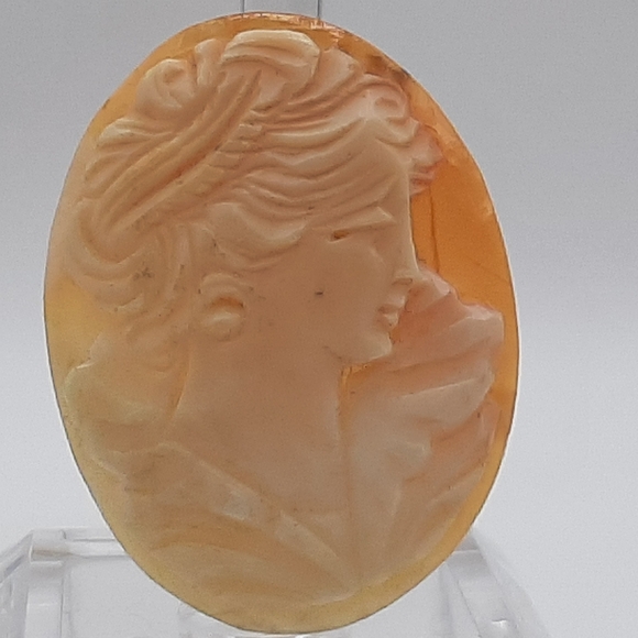 Vintage Cameo - Picture 2 of 4